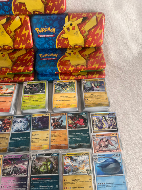 Pack "Éclair" : Le Kit École & Collection (34 Cartes + Plumier Pikachu)