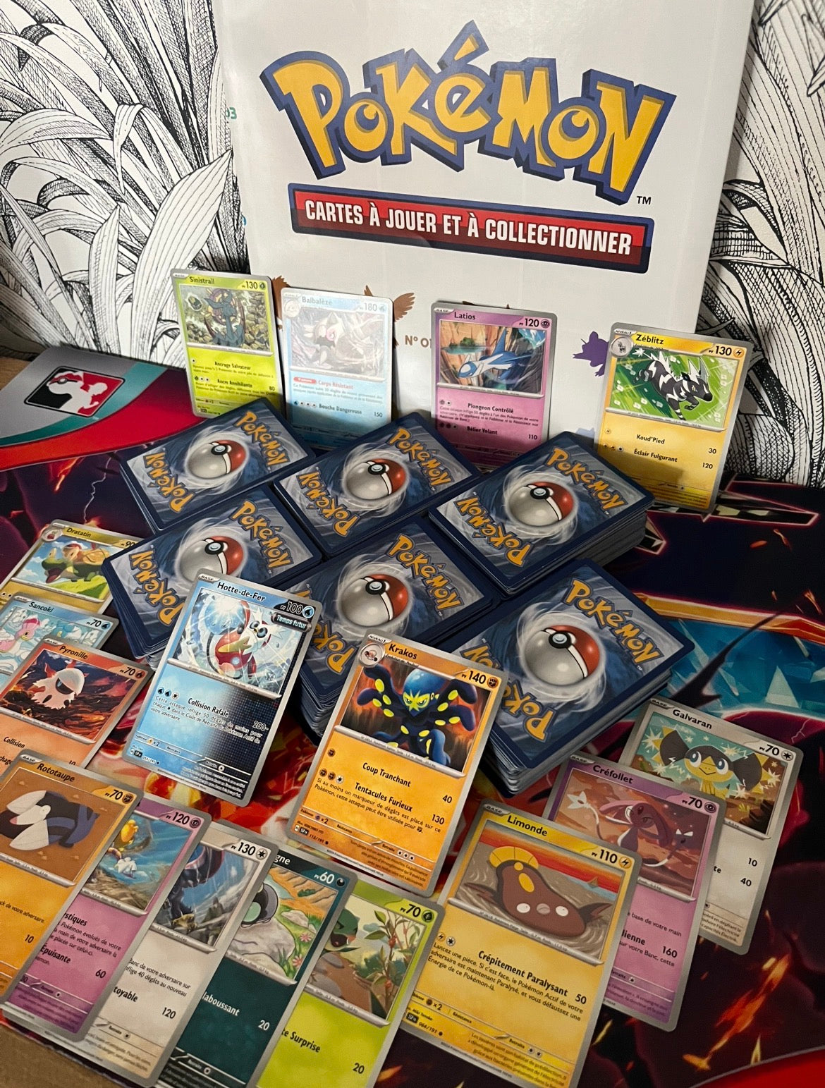 Pokémon : Pack de 1000 Cartes Pokémon Française et Officielle