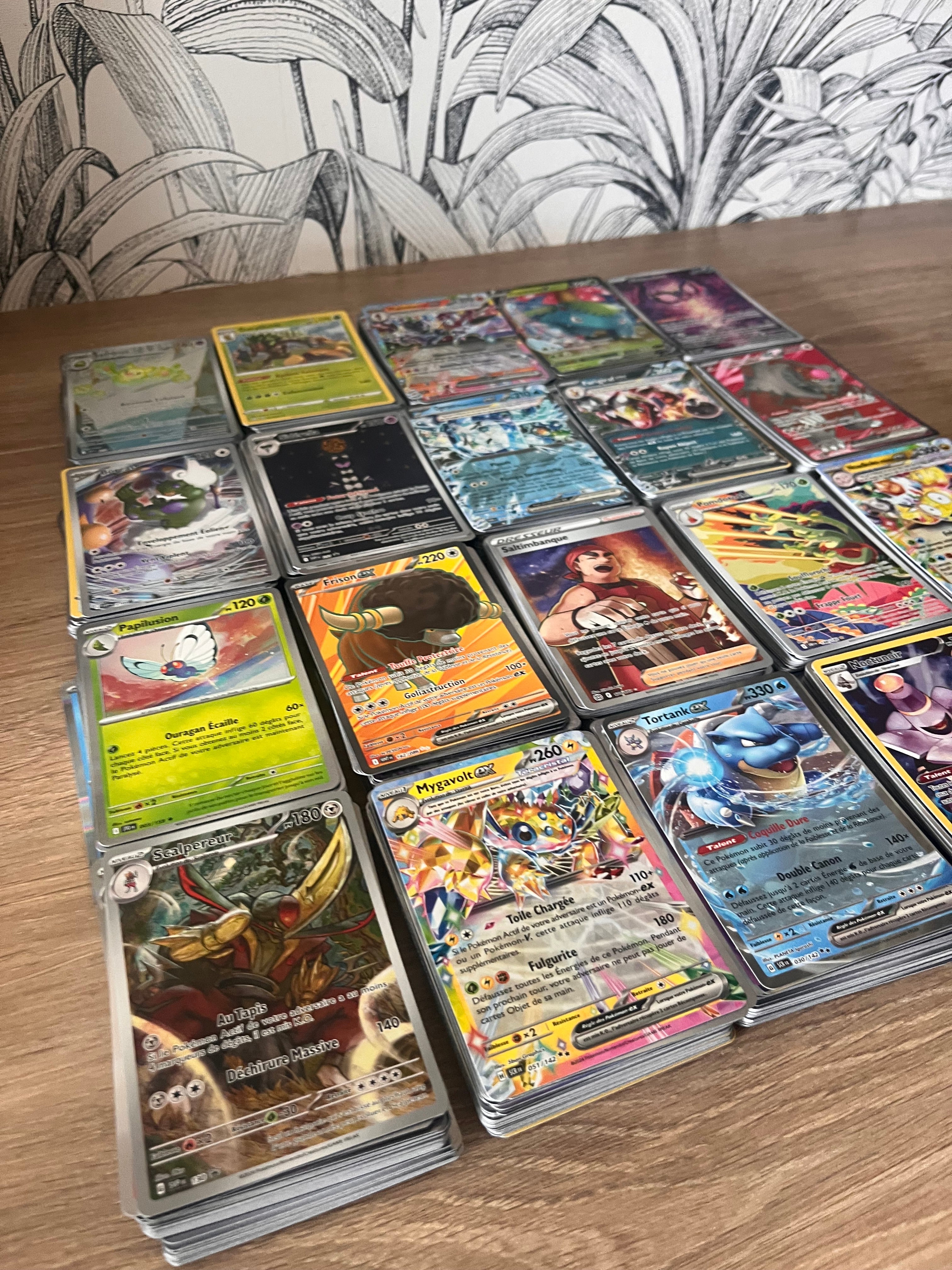 Cartes Pokémon | 84 communes + 15 brillantes holos + 1 Ultra Rare ex/v | VF Françaises originales